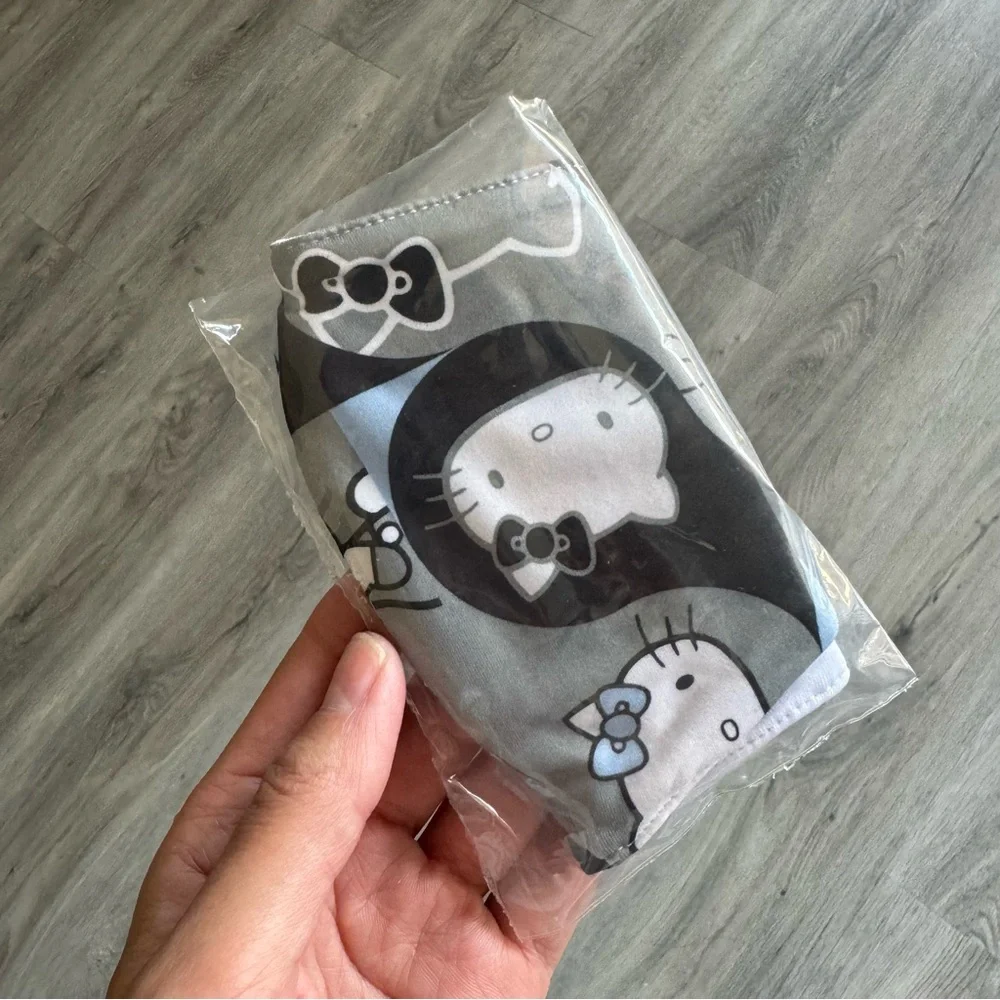 Hello Kitty Face Mask